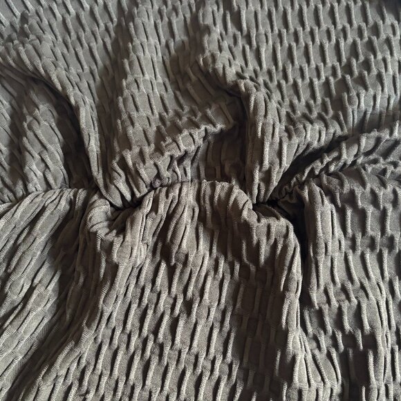 New Mix Olive Green Textured High-Waisted Leggings – Size M - Picture 2 of 3